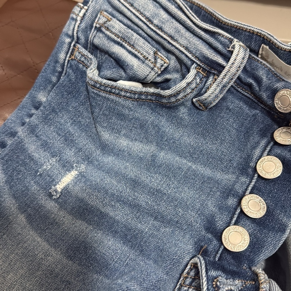 Alter’d State Ripped Jeans - Picture 8 of 8